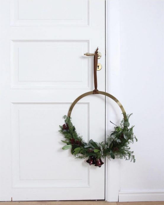 wreath brass, cooee design