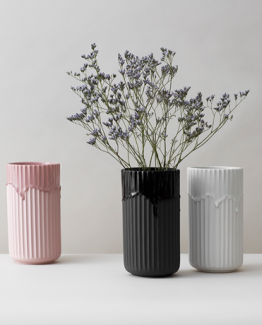 Lyngby vase med løpende glasur