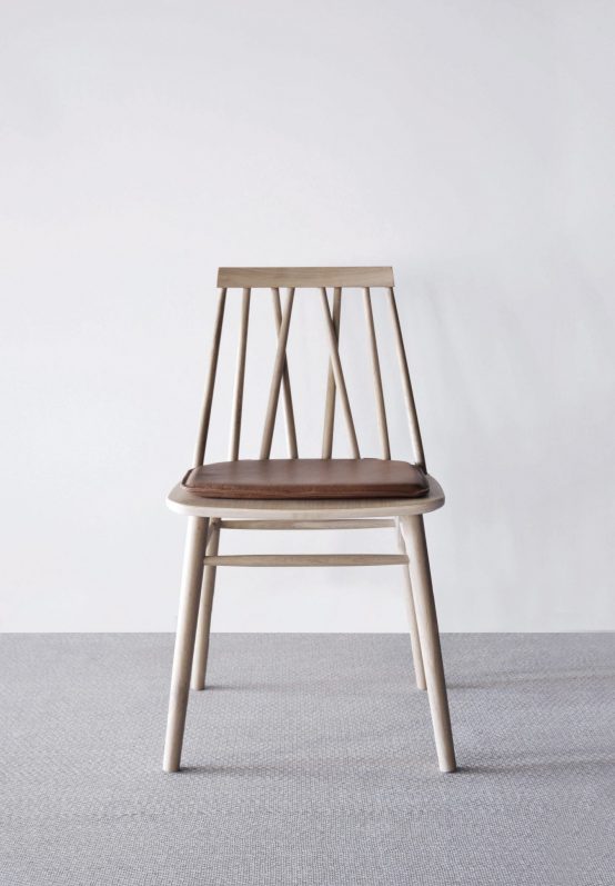 Non spisestol, ygg&lyng, norsk design, nordisk stil, stol med spiler i rygg, spisestol i eik, spisestol i tre