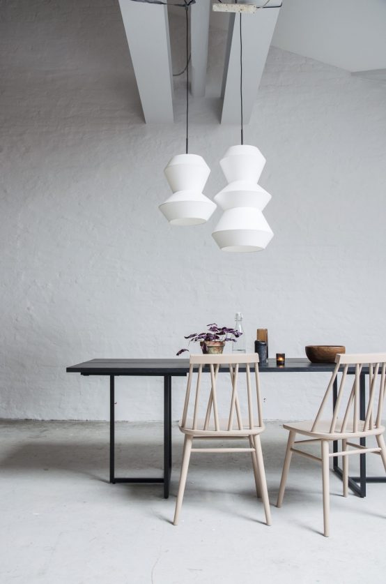 Non spisestol, ygg&lyng, norsk design, nordisk stil, stol med spiler i rygg, spisestol i bøk, spisestol i tre